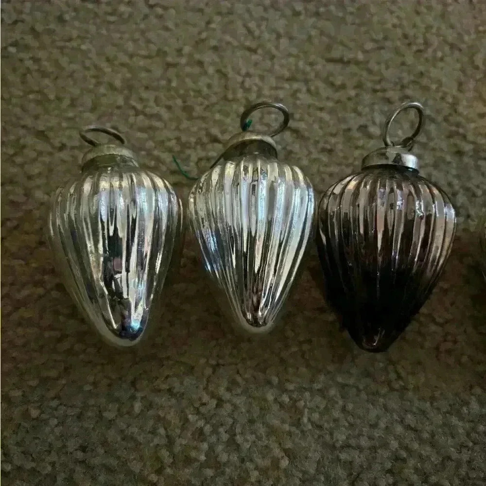 vintage teardrop christmas ornaments Lot Of 4 - Picture 2 of 7